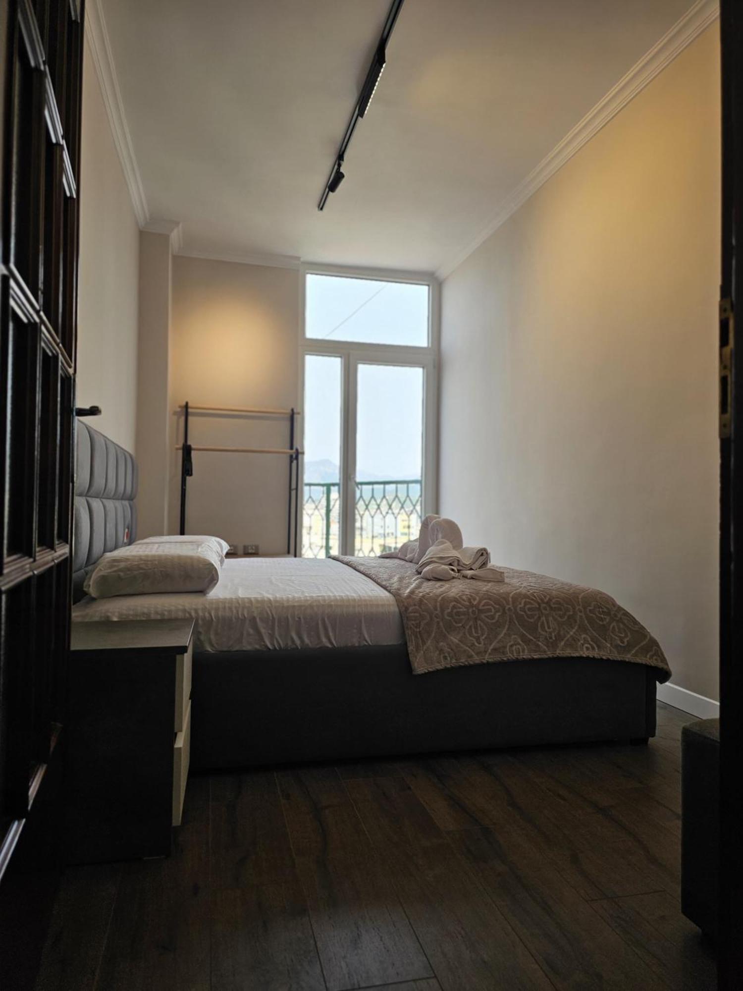 Sky Apartaments City Center Тирана Екстериор снимка