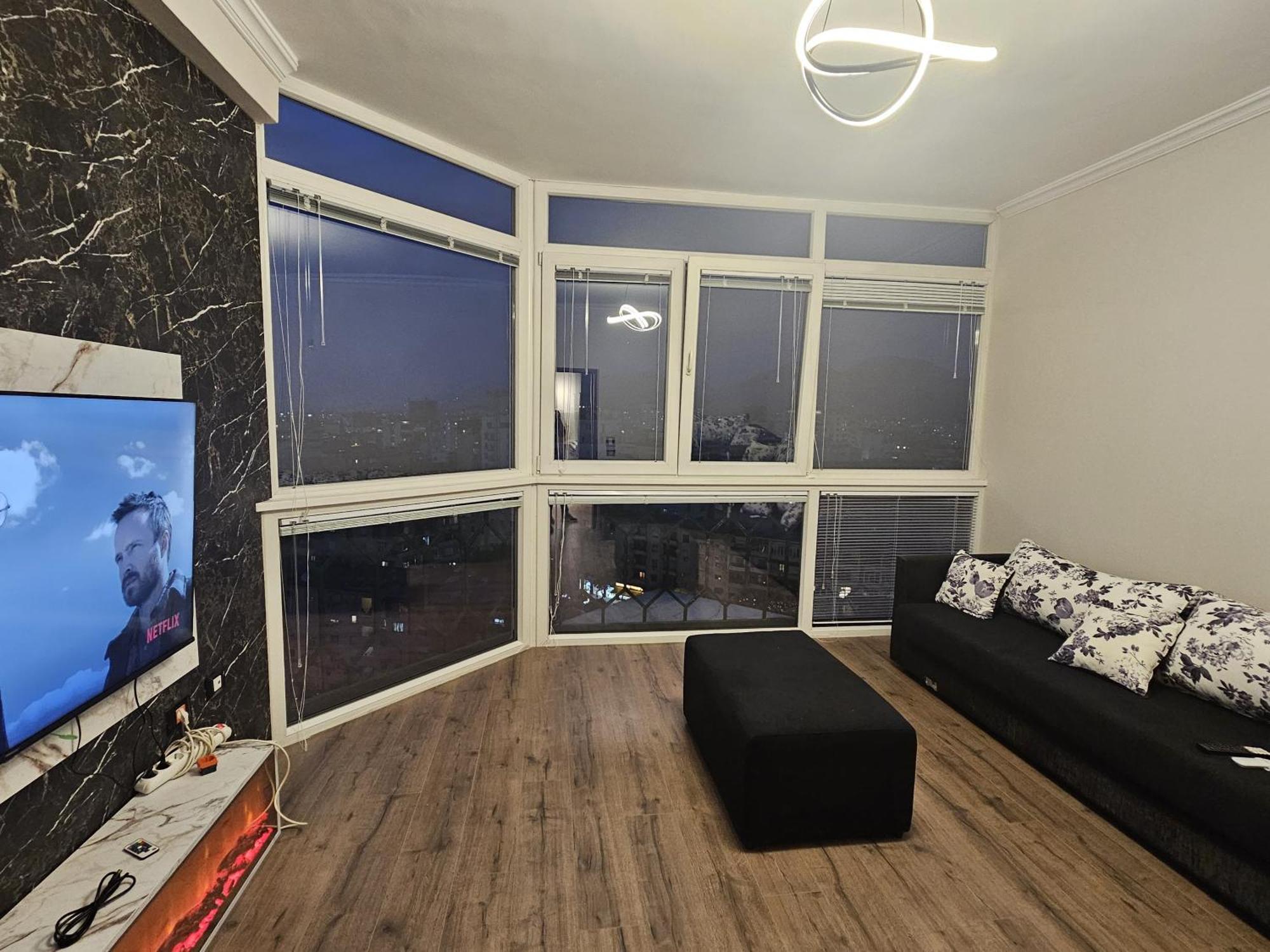 Sky Apartaments City Center Тирана Екстериор снимка