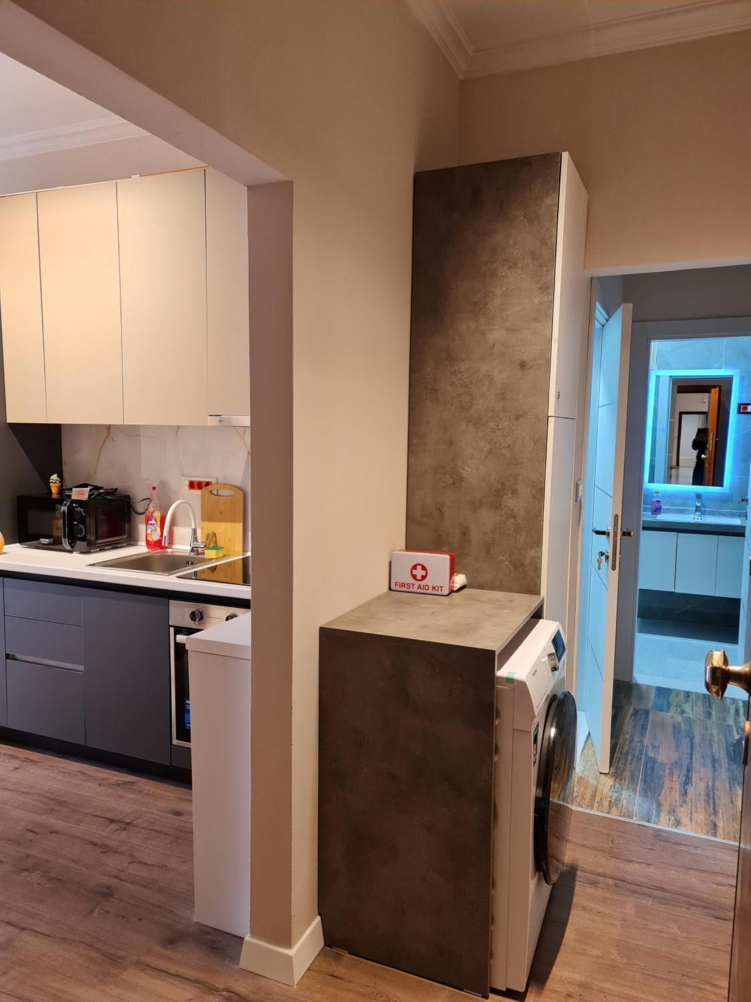 Sky Apartaments City Center Тирана Екстериор снимка