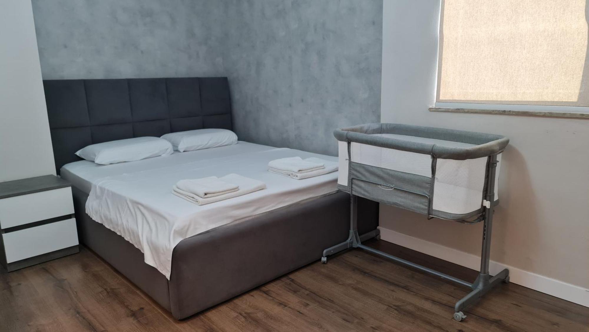 Sky Apartaments City Center Тирана Екстериор снимка